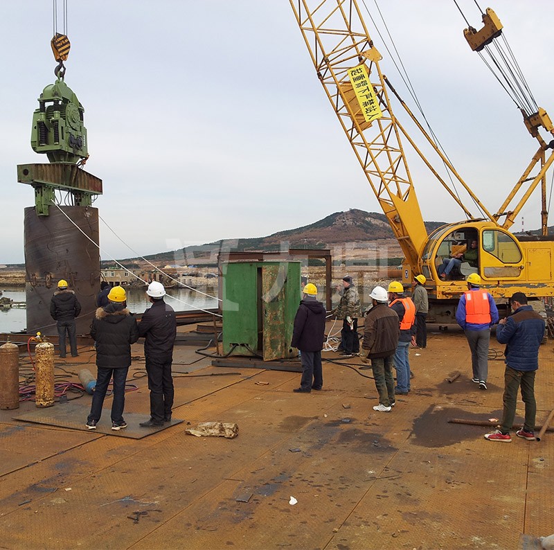 中交三航威海青榮城際公路雙島港特大橋菠萝蜜黄色网