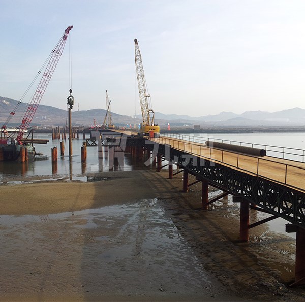 中交三航威海青榮城際公路雙島港特大橋菠萝蜜黄色网